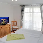 Villa Saxonia - Appartment 8 Mit Balkon
